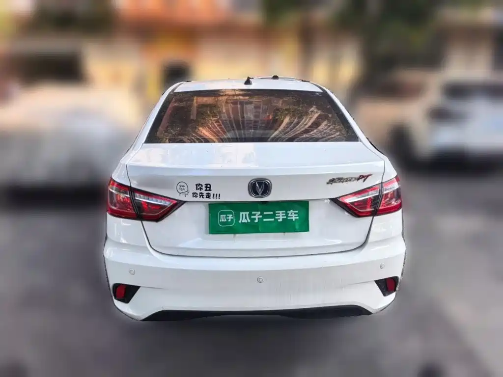 Changan Eado DT — миниатюра 5