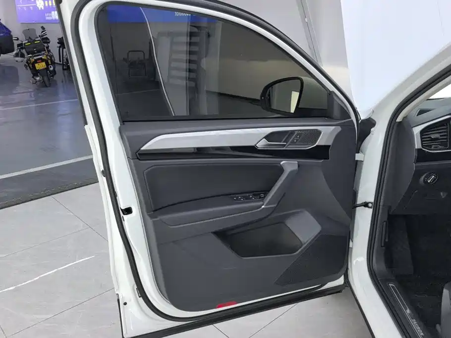 Volkswagen Tayron — миниатюра 7