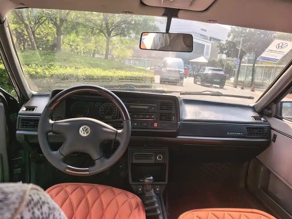 Volkswagen Santana — миниатюра 10