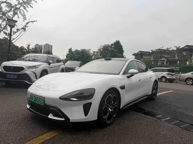 2024 xiaomi SU7