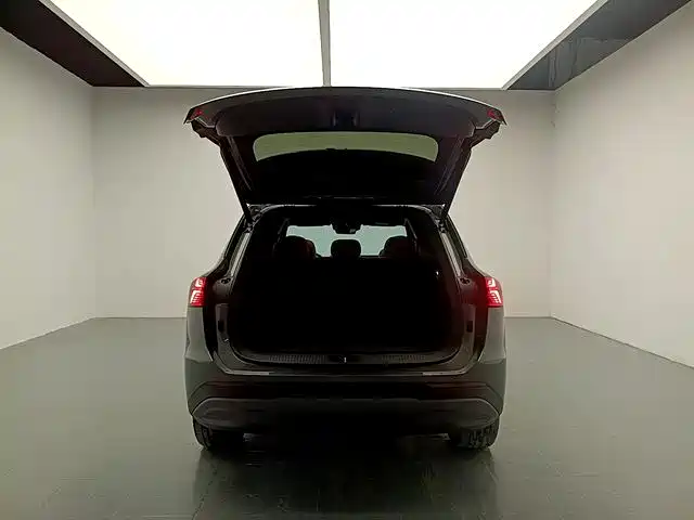 Hongqi Hongqi HS6 PHEV — миниатюра 15