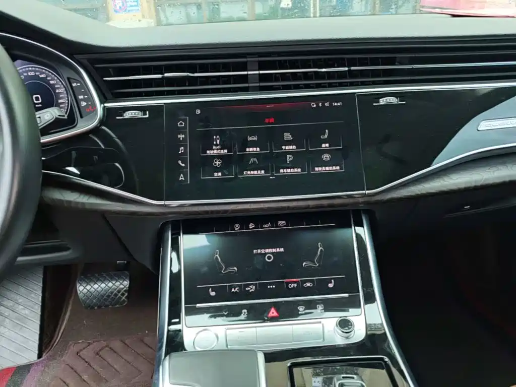 Audi Q7 — миниатюра 13