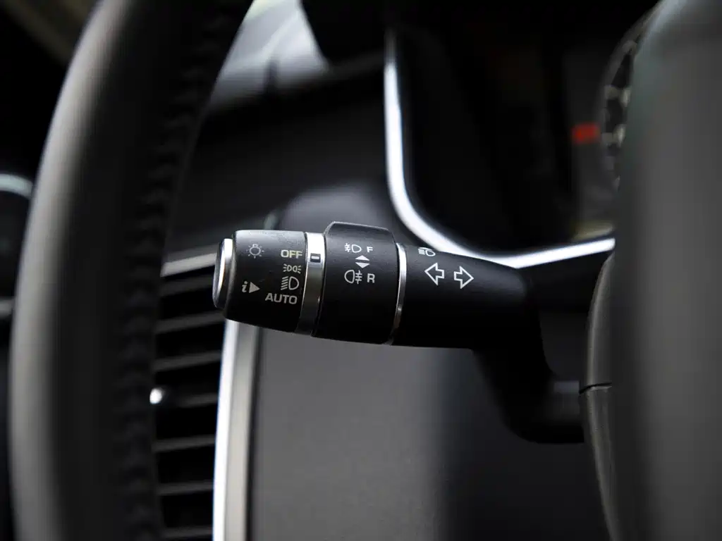 Land Rover Sport — миниатюра 17