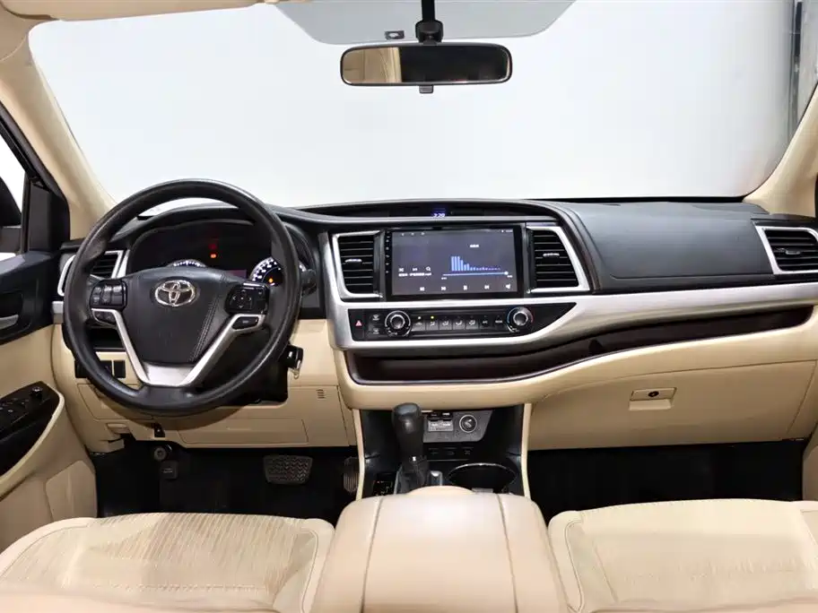Toyota Highlander — фотографии объявления, Фото 13