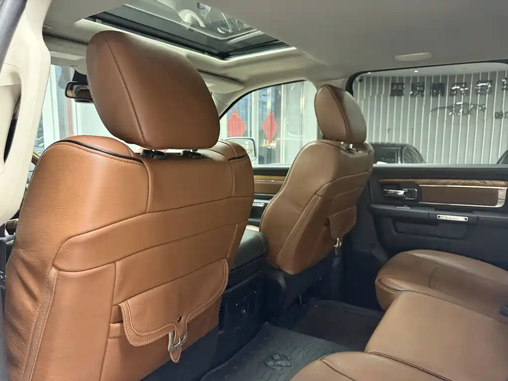 RAM Ram Trucks — миниатюра 27