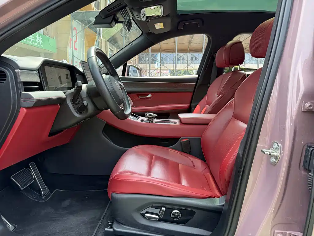Aito M5