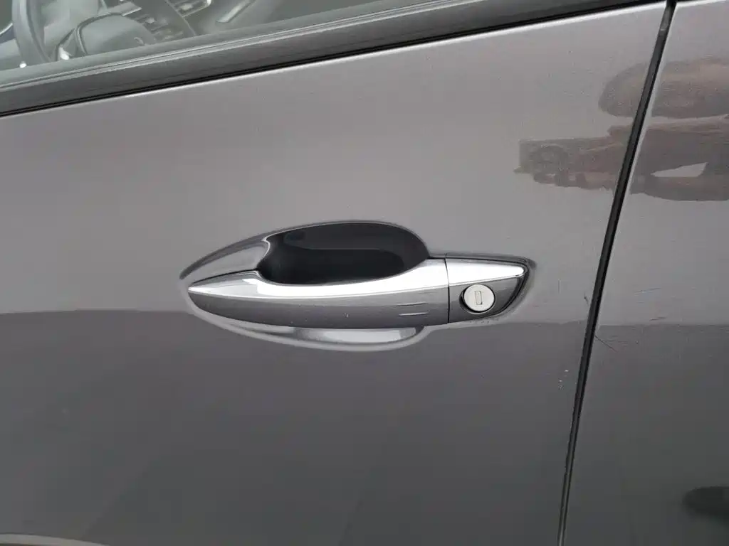 Peugeot 4008 — миниатюра 18