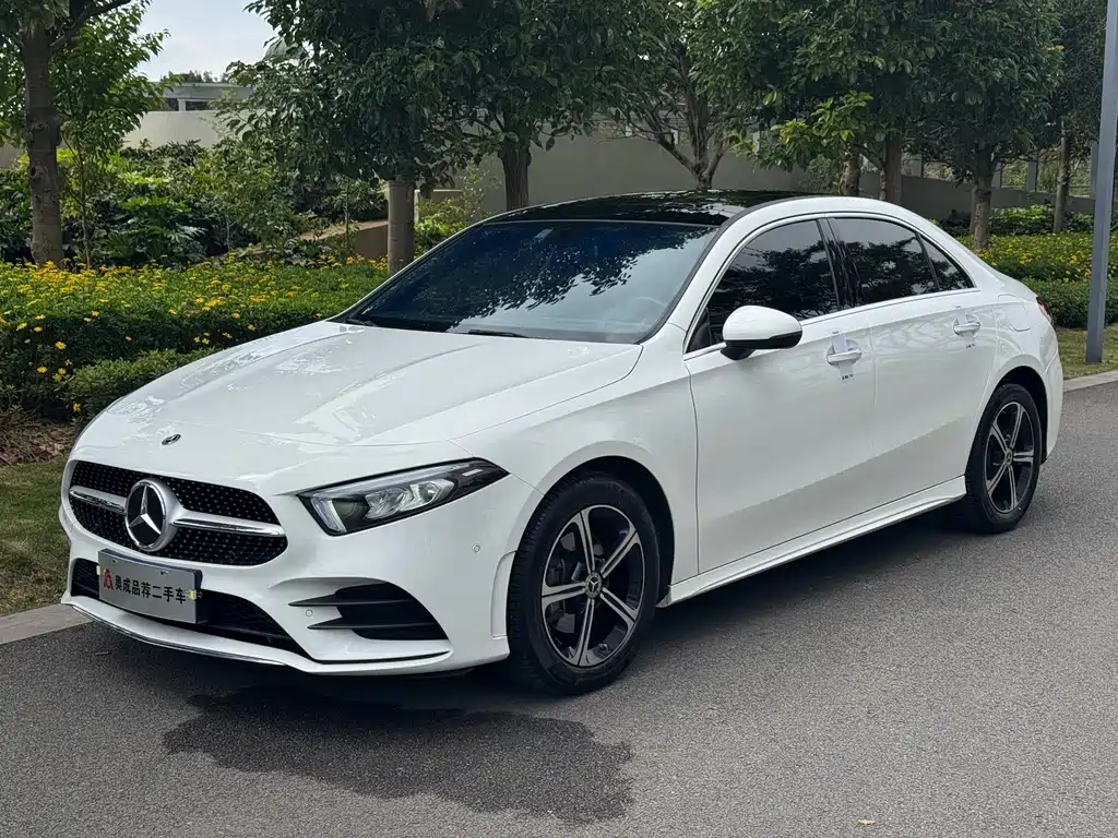MERCEDES-BENZ A CLASS