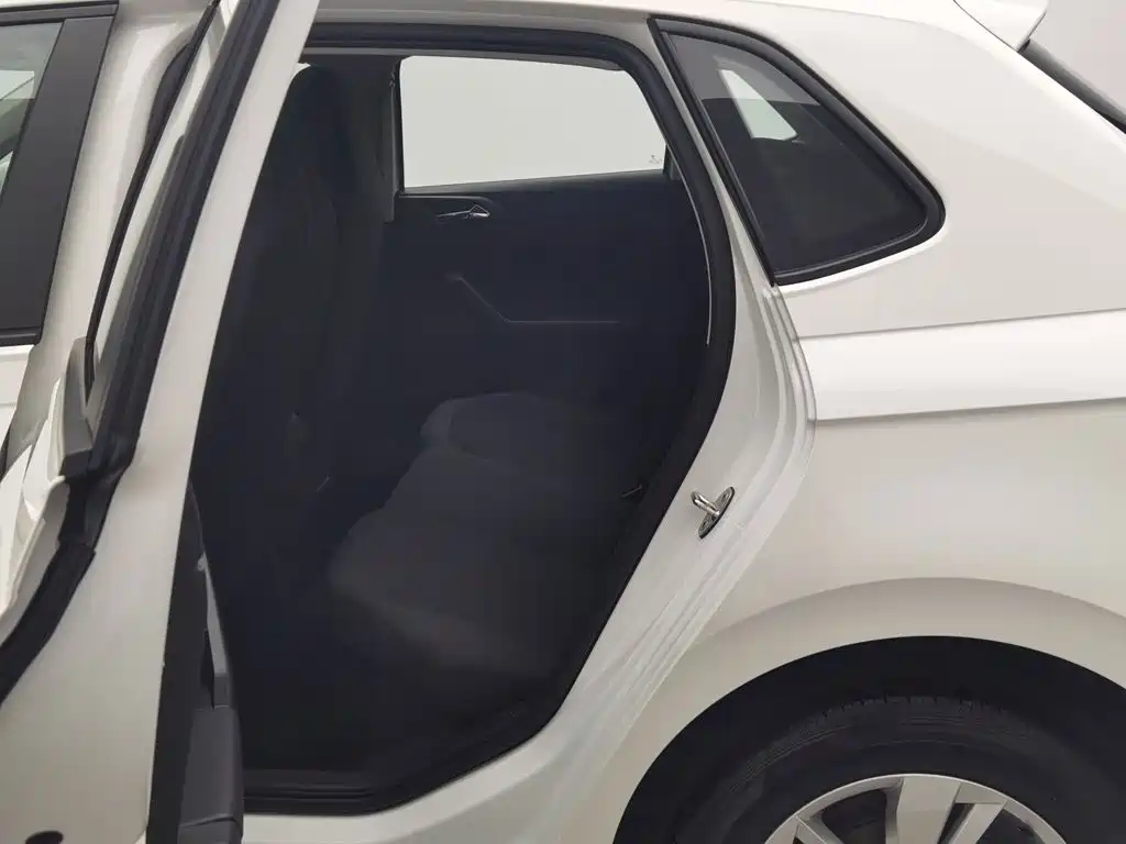 Volkswagen Polo — миниатюра 15