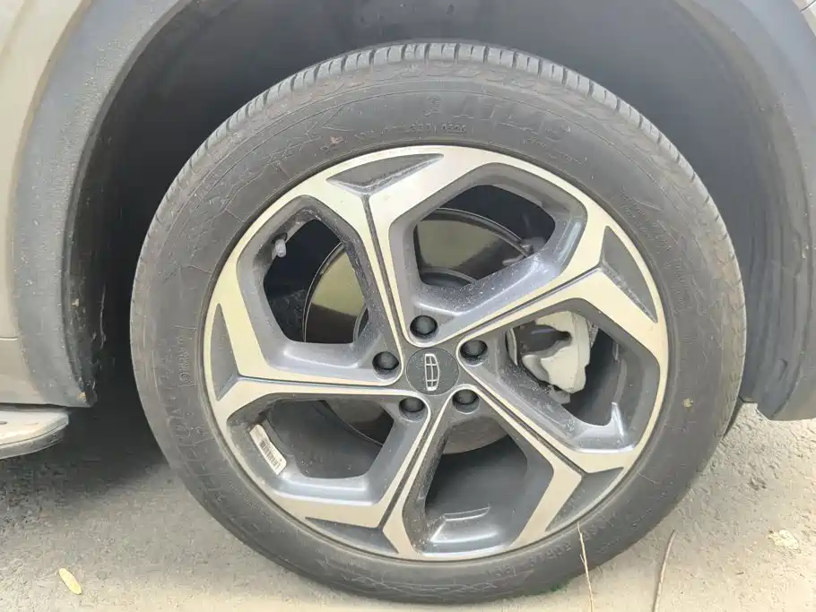 Geely Xingyue L — миниатюра 6