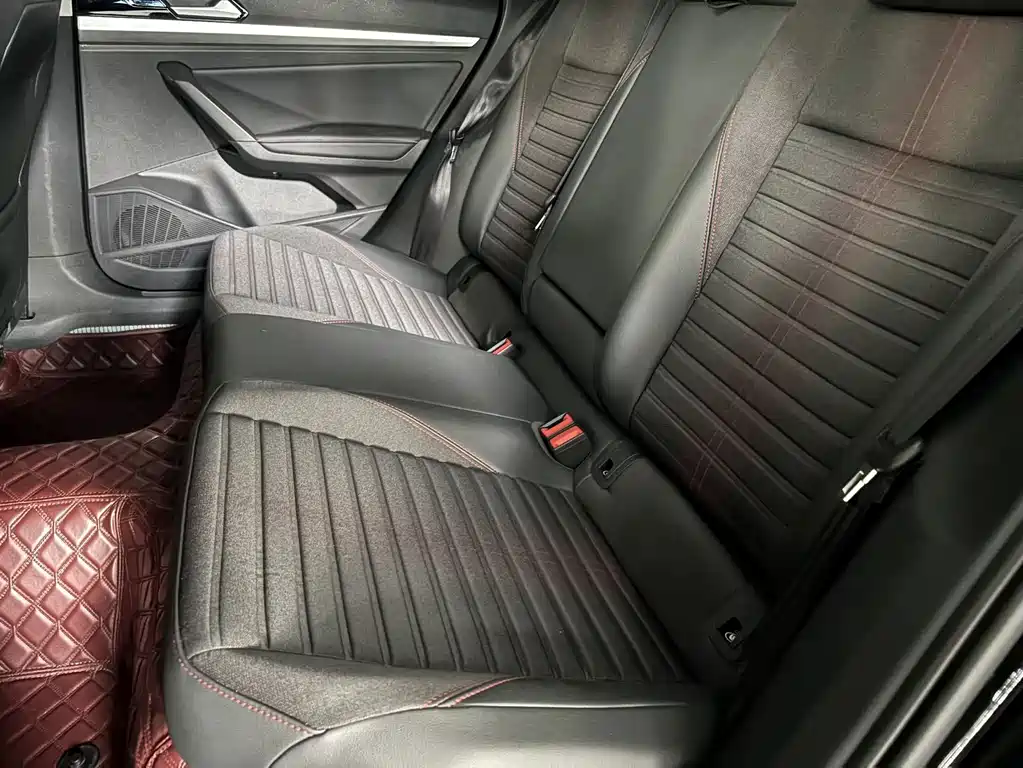 Volkswagen Lavida — миниатюра 9