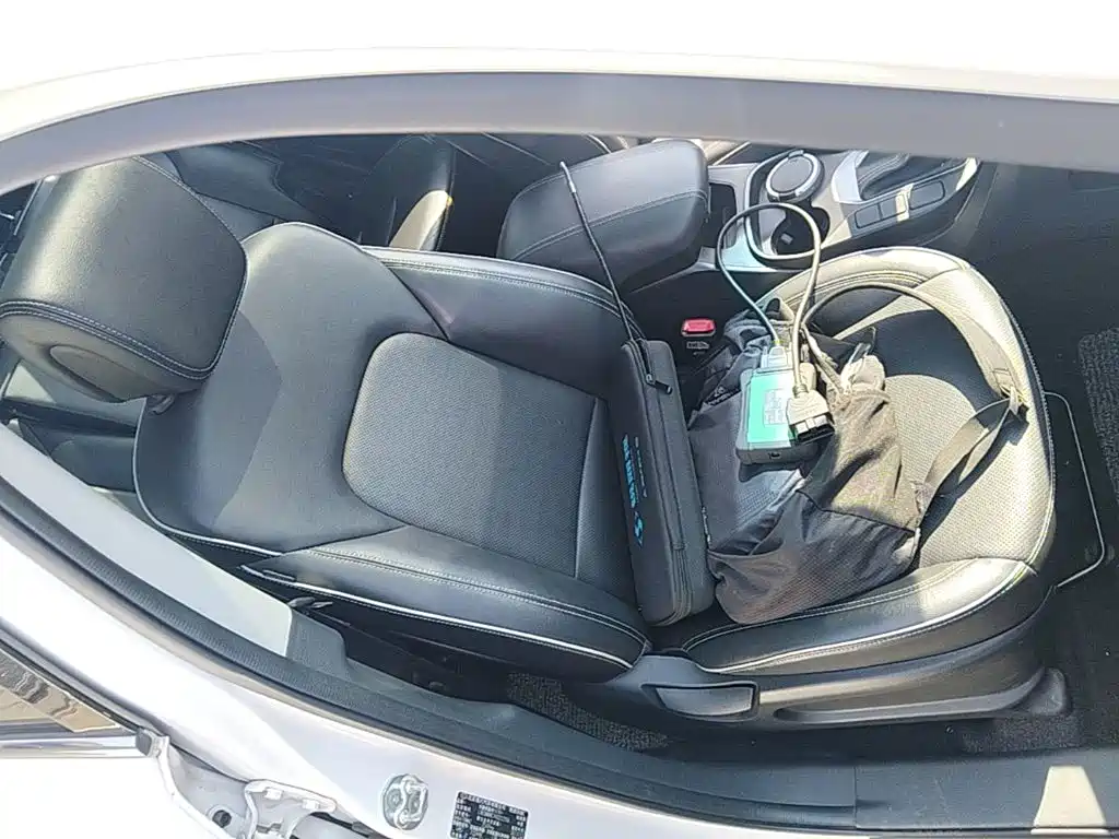 Hyundai Santa Fe — миниатюра 25