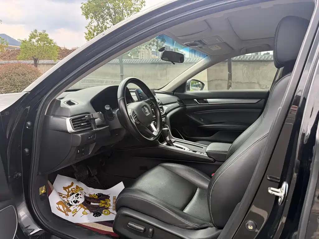 Honda Inspire — миниатюра 6