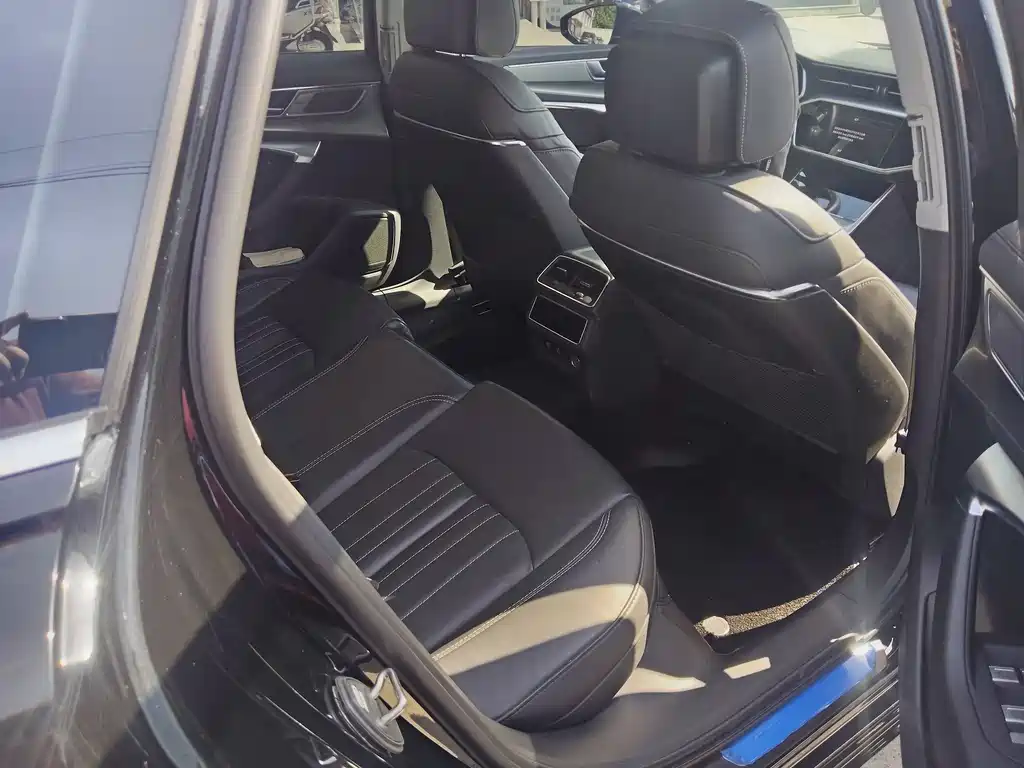Audi A6L 2023 45 TFSI