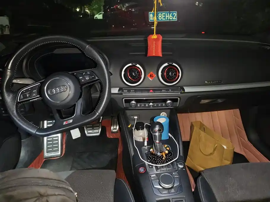 Audi S3 — миниатюра 12