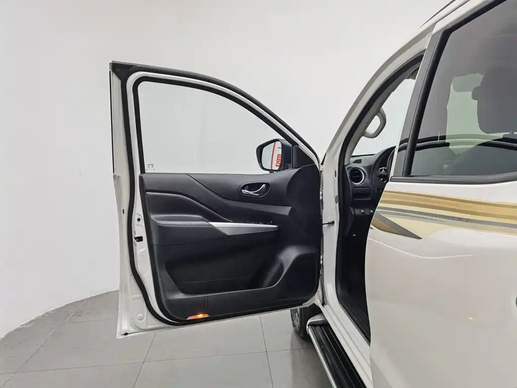 Nissan Terra 2020 2.5L XV 4WD AT Flagship