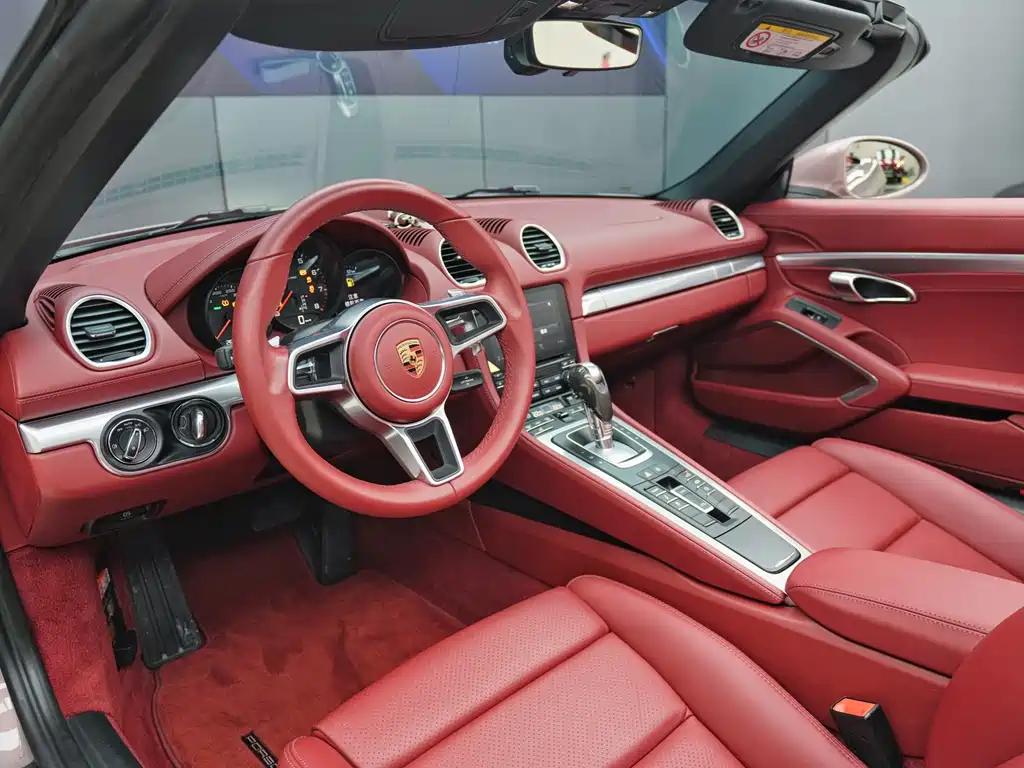 Porsche 718 2022 Boxster 2.0T