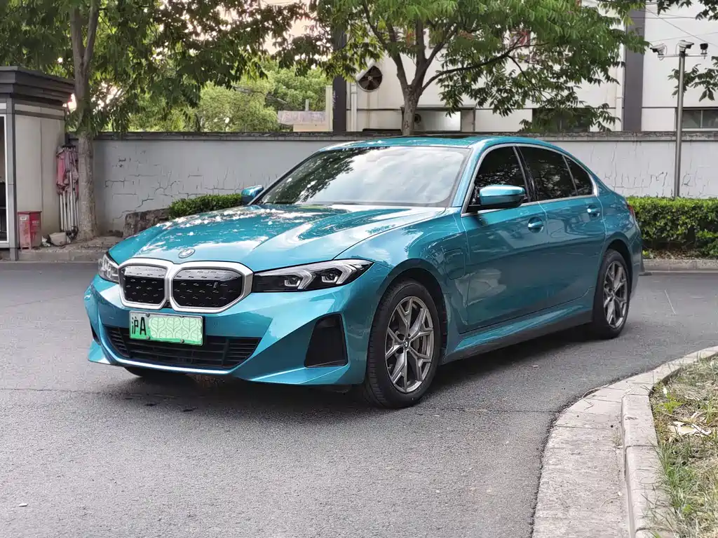 BMW i3 2022