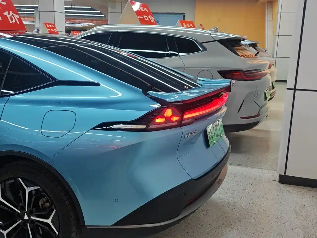 Changan Deepal DARK BLUE L07