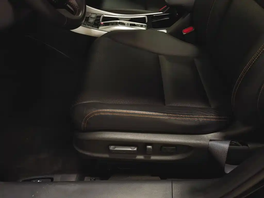 Honda Accord — миниатюра 20