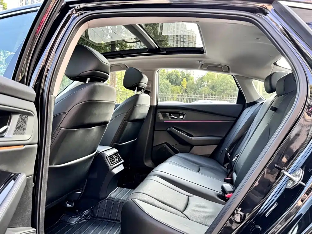 Honda Accord 2025 260TURBO Luxury