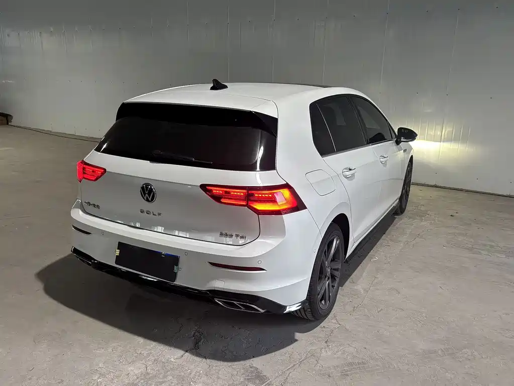 Volkswagen Golf — миниатюра 6