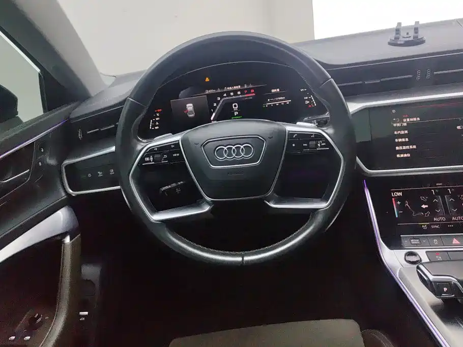 Audi A7L — миниатюра 15