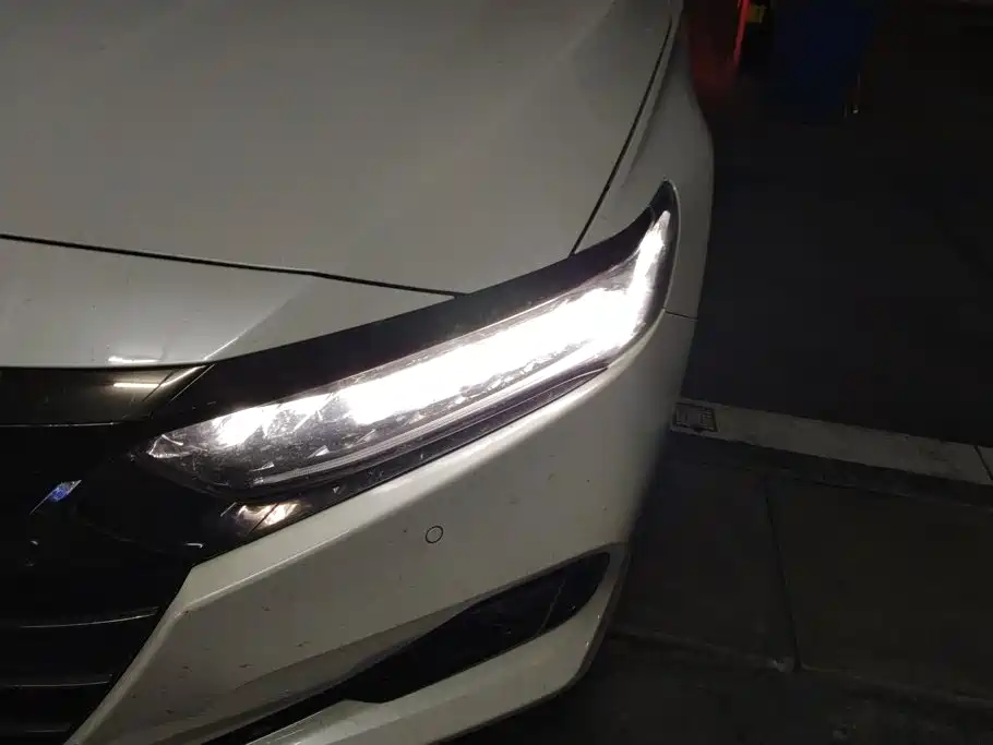 Honda Accord — миниатюра 5