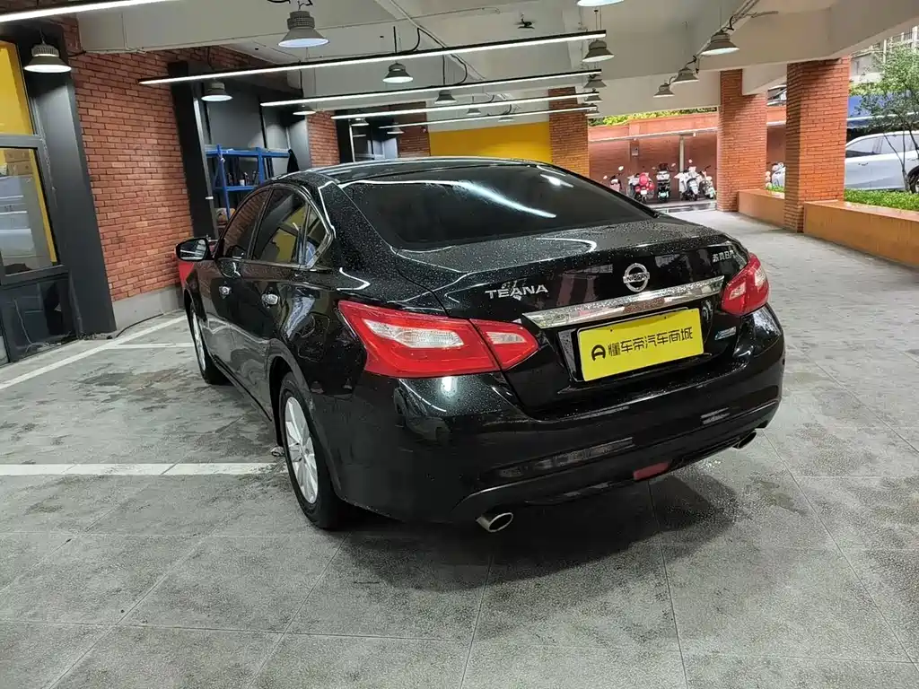 Nissan Teana — миниатюра 3