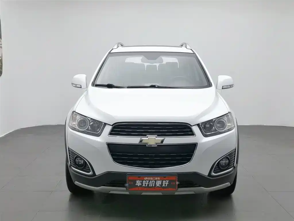 Chevrolet Captiva 2015 2.4L 7 мест
