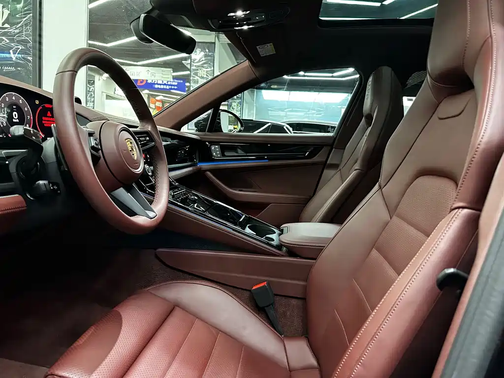 Porsche Panamera — миниатюра 6