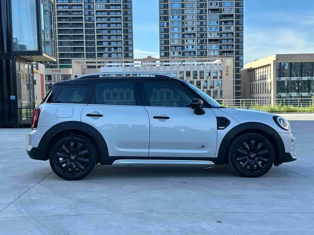 MINI Mini Countryman — миниатюра 8