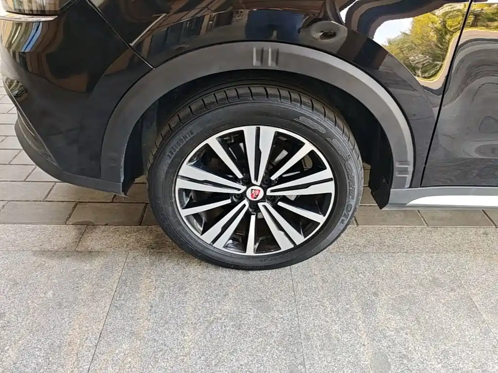 Roewe RX5 — миниатюра 23