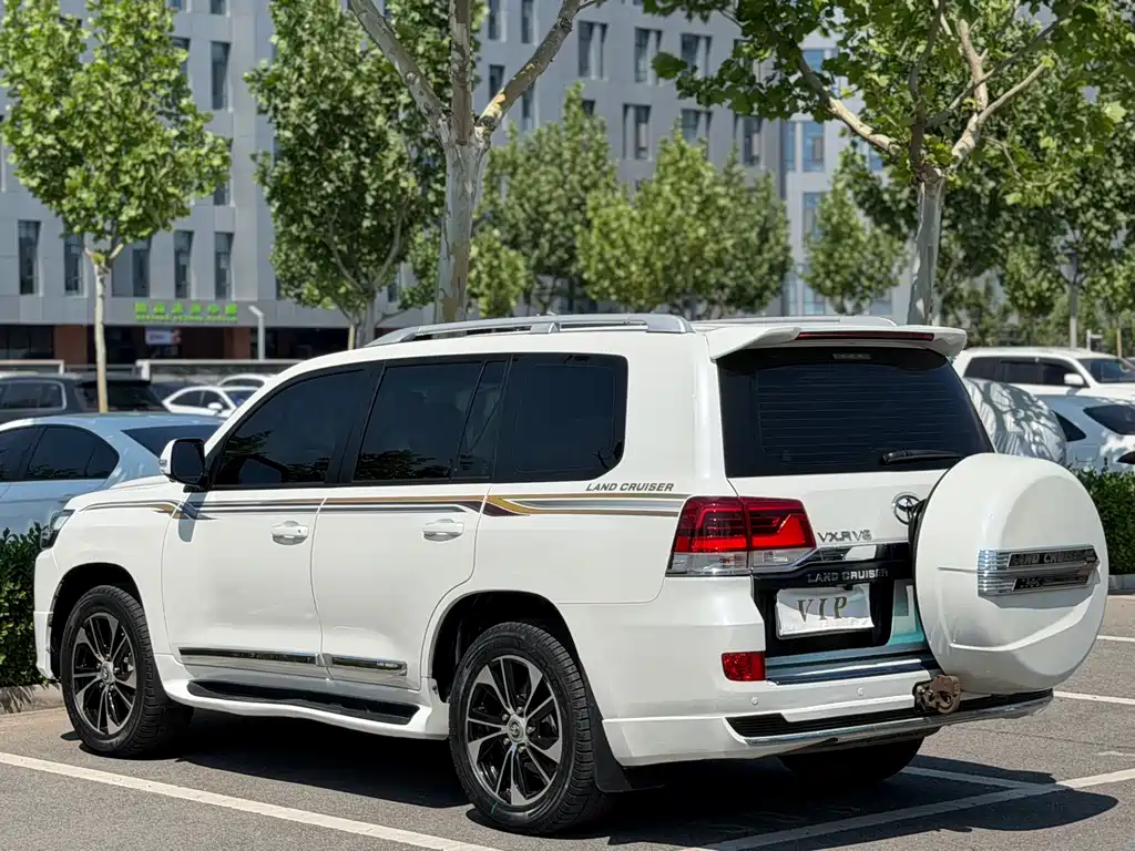 Toyota Land Cruiser 2020 4.0L GX-R