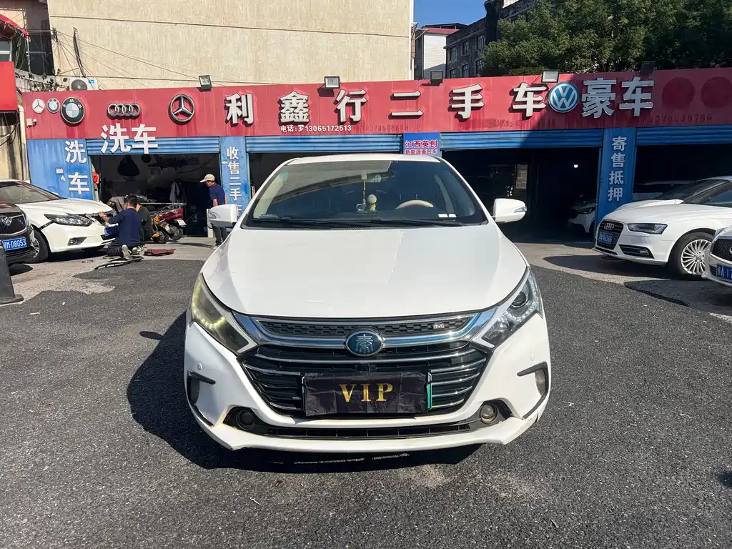BYD Qin NEV — миниатюра 2