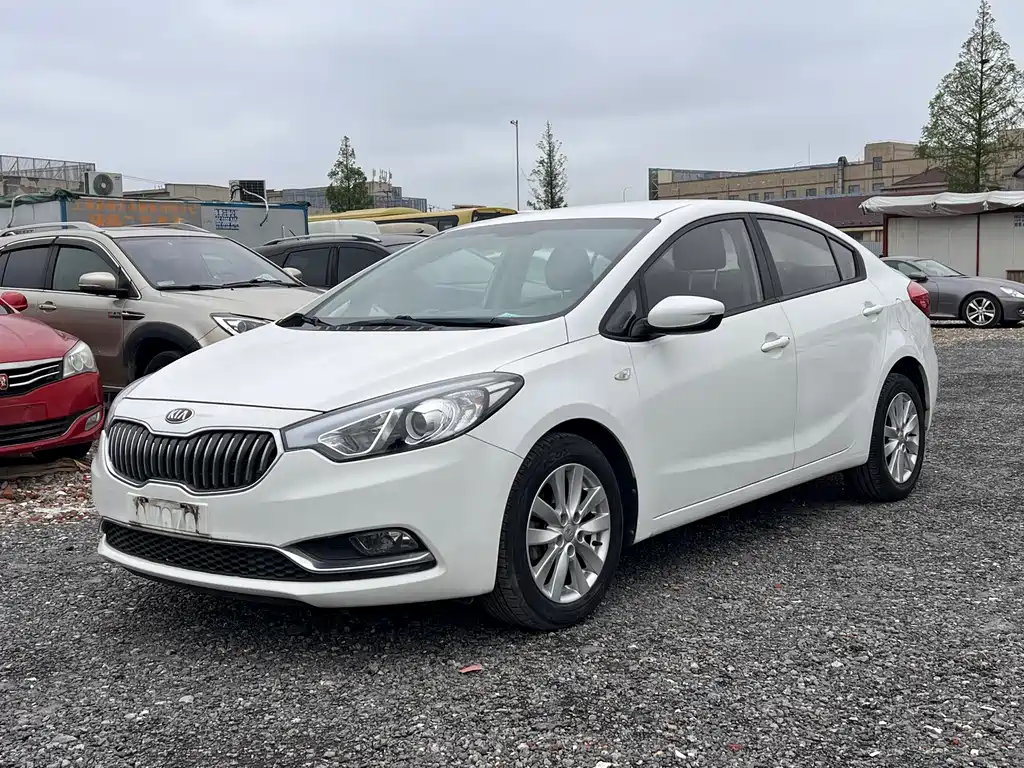 Kia K3 2015