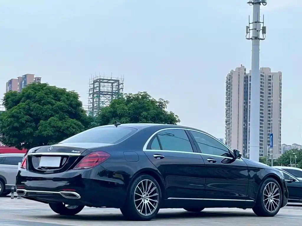 Mercedes-Benz S-Class — миниатюра 7