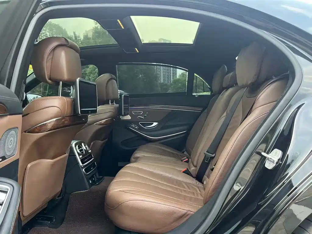 Mercedes-Benz S-Class — миниатюра 5