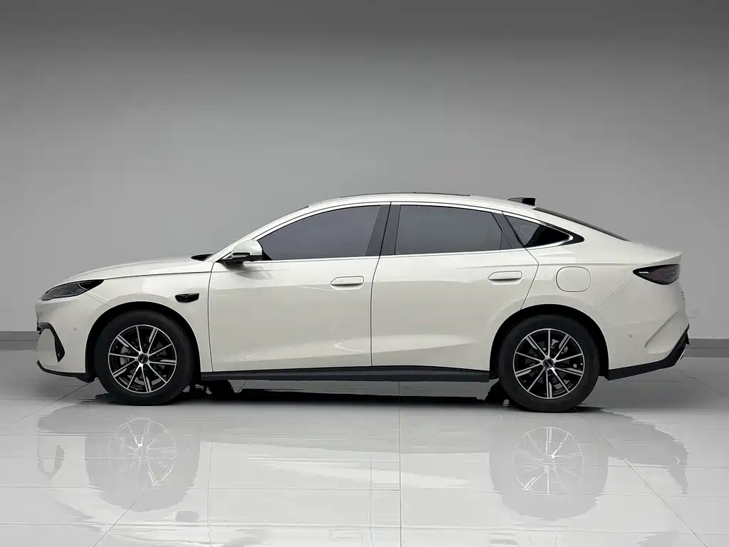 BYD SEAL 06 NEW ENERGY