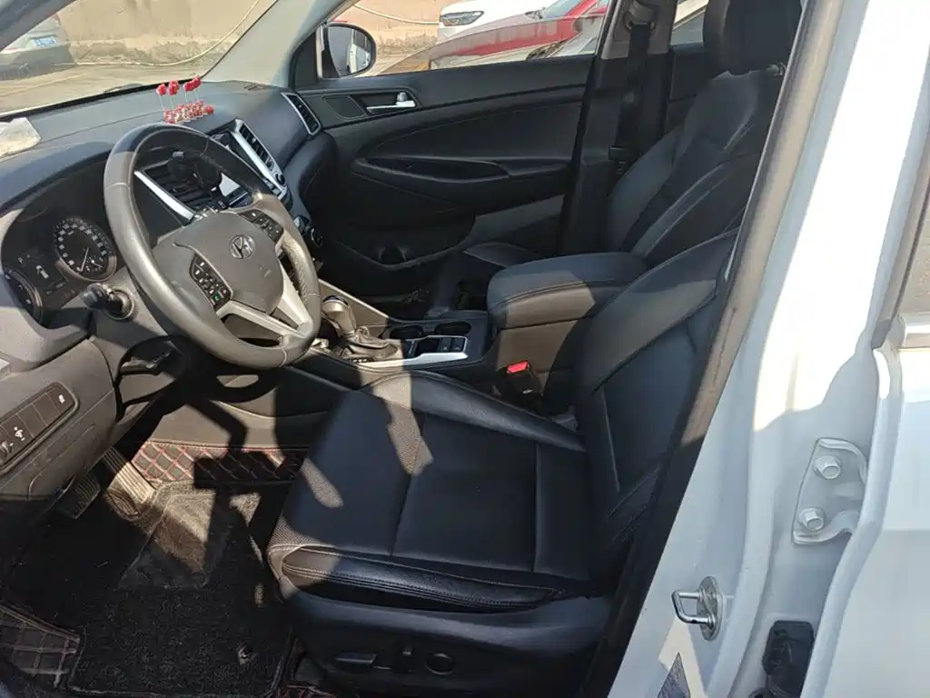 Hyundai Tucson — миниатюра 20