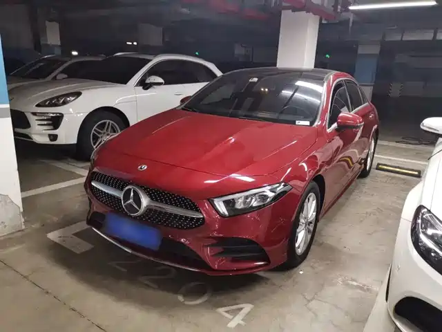 MERCEDES-BENZ A CLASS