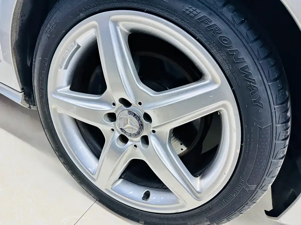 Mercedes-Benz CLS 2012 CLS 300 CGI