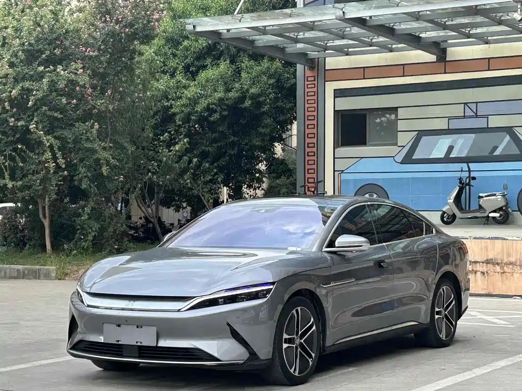 Byd Han 2020