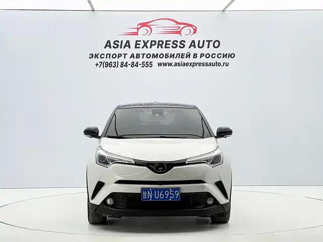 TOYOTA  C HR 2021