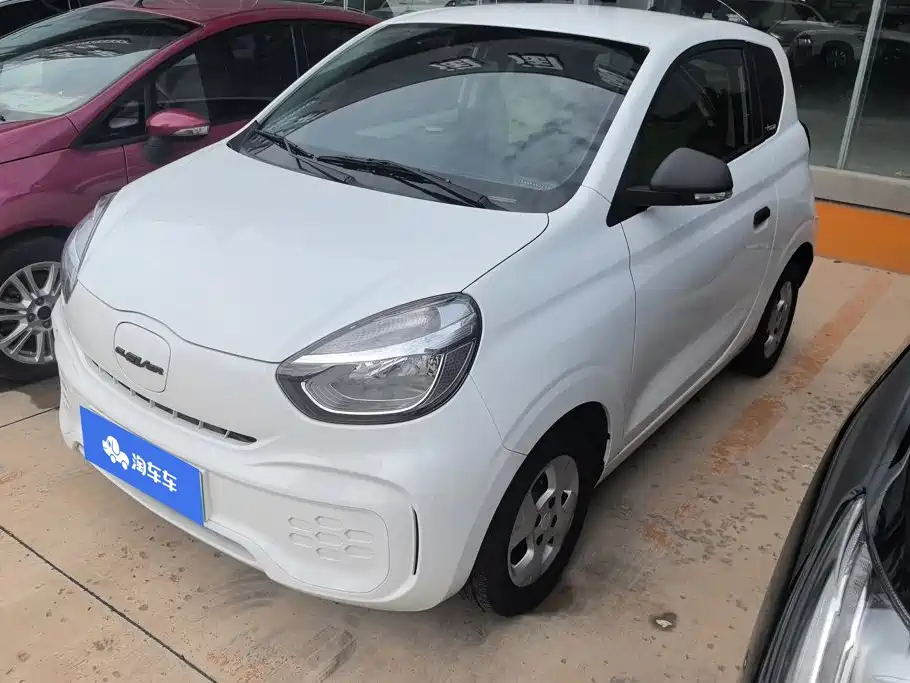 2022 Roewe Clever - zdjęcie 1 z 16