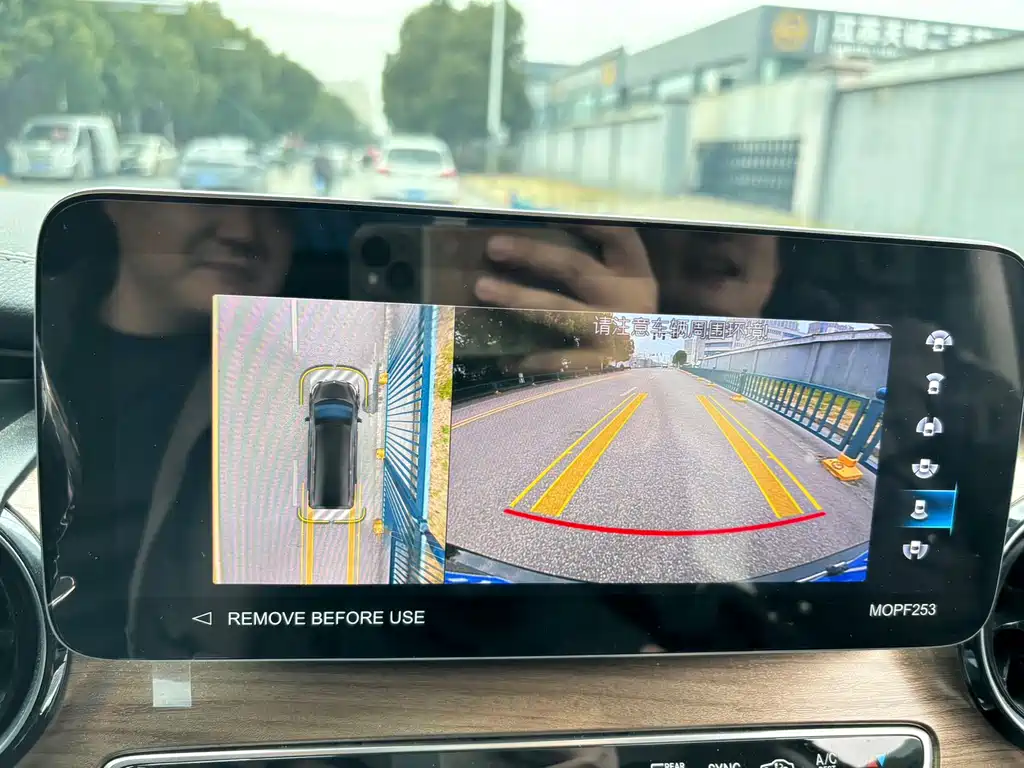 MERCEDES-BENZ V CLASS