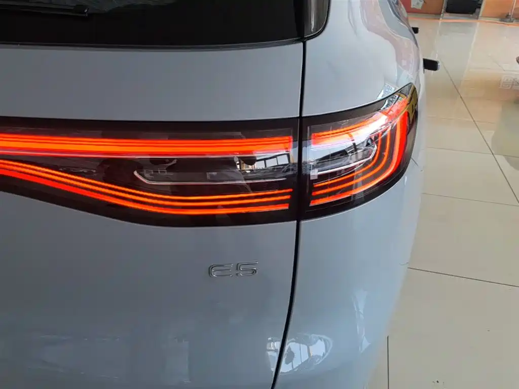 Geely Galaxy Galaxy E5 E5 2026 530km