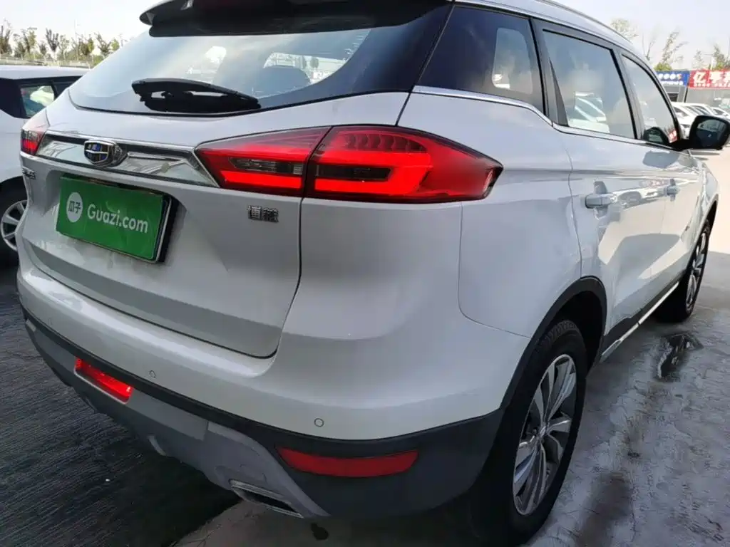 Geely Boyue — миниатюра 8