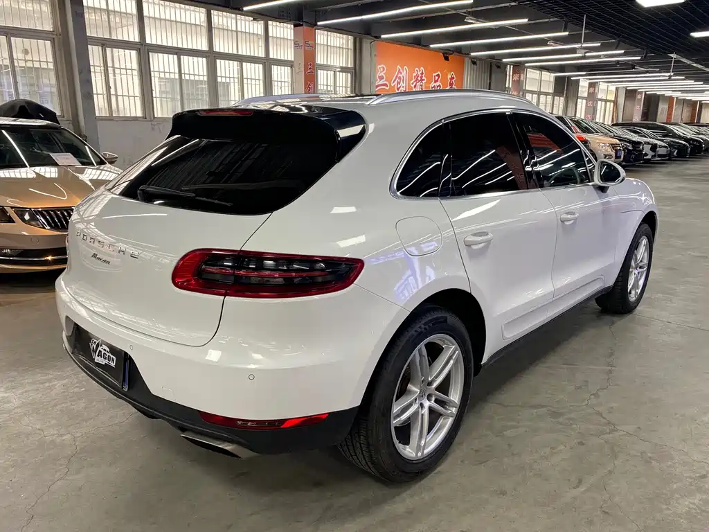 Porsche Macan 2017 Macan 2.0T