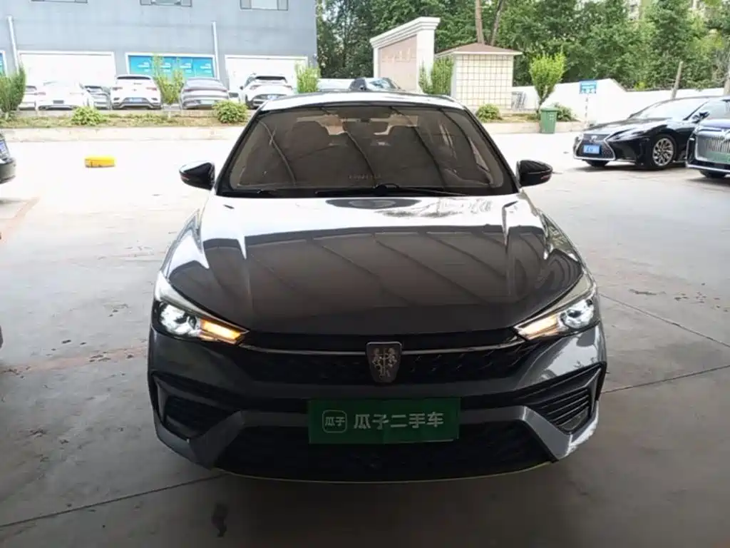 Roewe i5 2021 1.5L MT